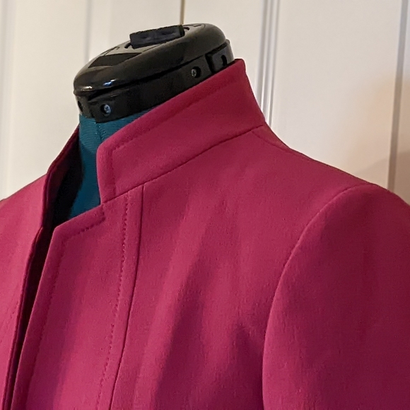 Tahari Pink Petite Flared Sleeve Blazer - Size 4P - Picture 4 of 6
